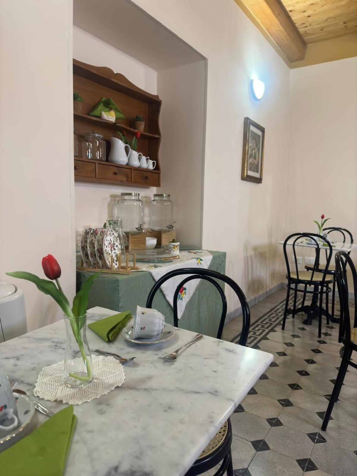 Residenza Gonzaga Hotel Serracapriola Ngoại thất bức ảnh