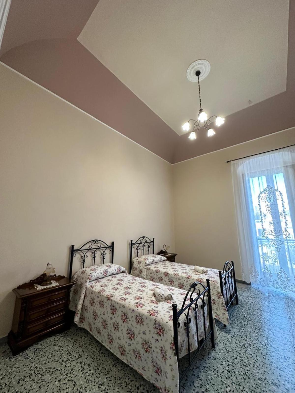 Residenza Gonzaga Hotel Serracapriola Ngoại thất bức ảnh